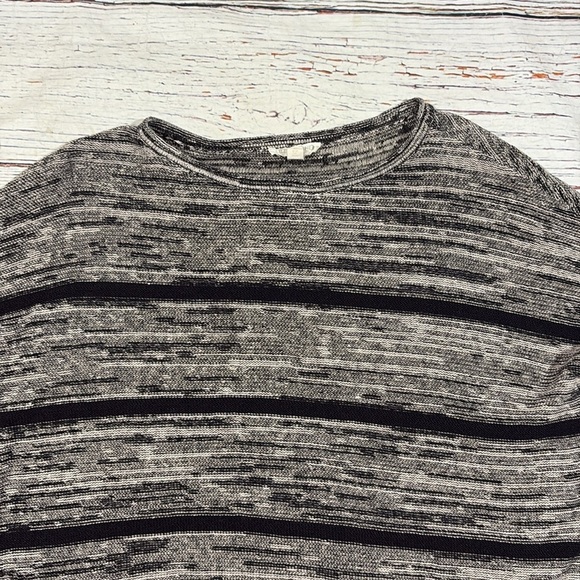 Eileen Fisher Organic Linen crewneck sweater marled black & cream petite fit - Picture 6 of 10